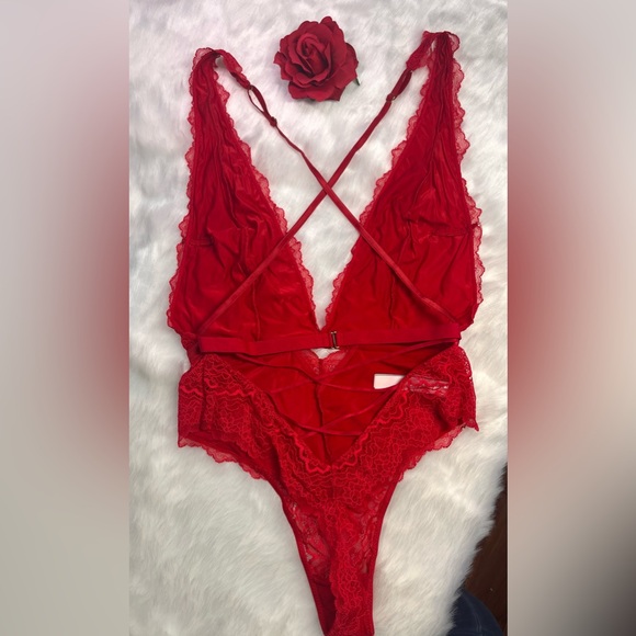 Victoria Secret Lingerie - Picture 7 of 13